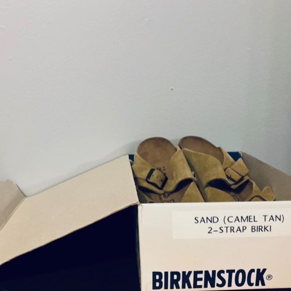 Birkenstock Arizona Women's Sandal, Size 8 Camel Tan Suede - Picture 6 of 7